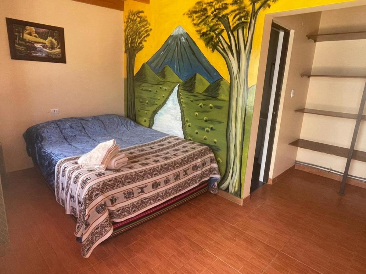 Hostal El Amigo Lucho Сан Педро де Атакама Екстериор снимка
